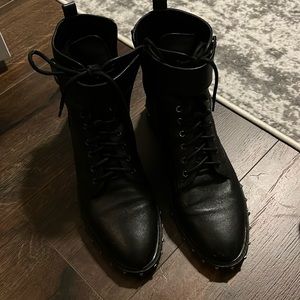 Vibe Camuto black studded tailorini boot size 11